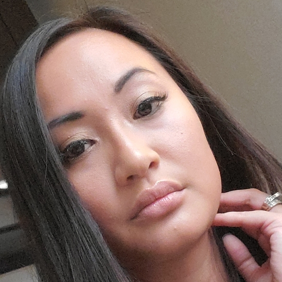 Meet your Posher, Nicki - Picture 1 of 1